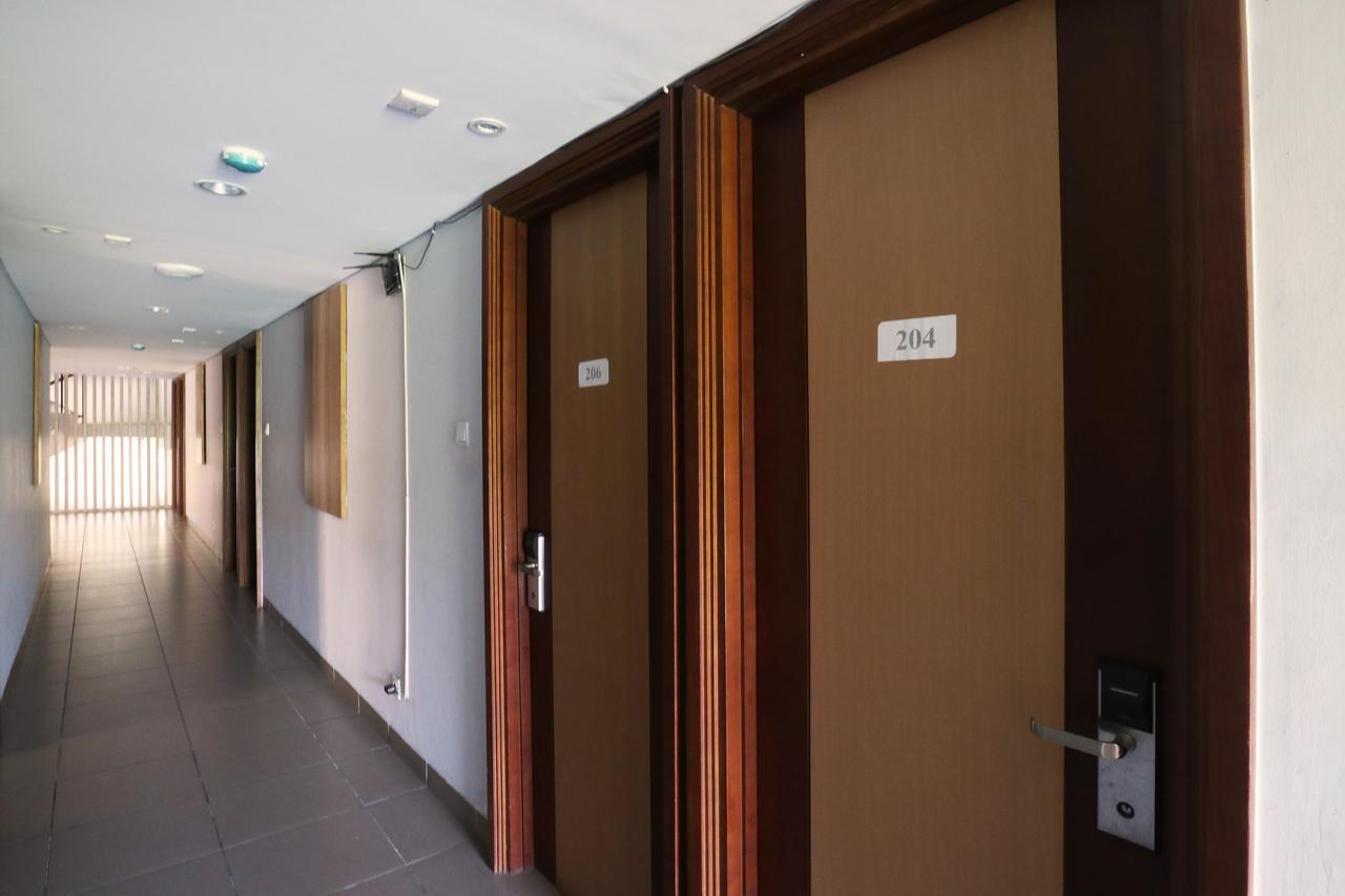 Santosa City Hotel Денпасар Екстериор снимка