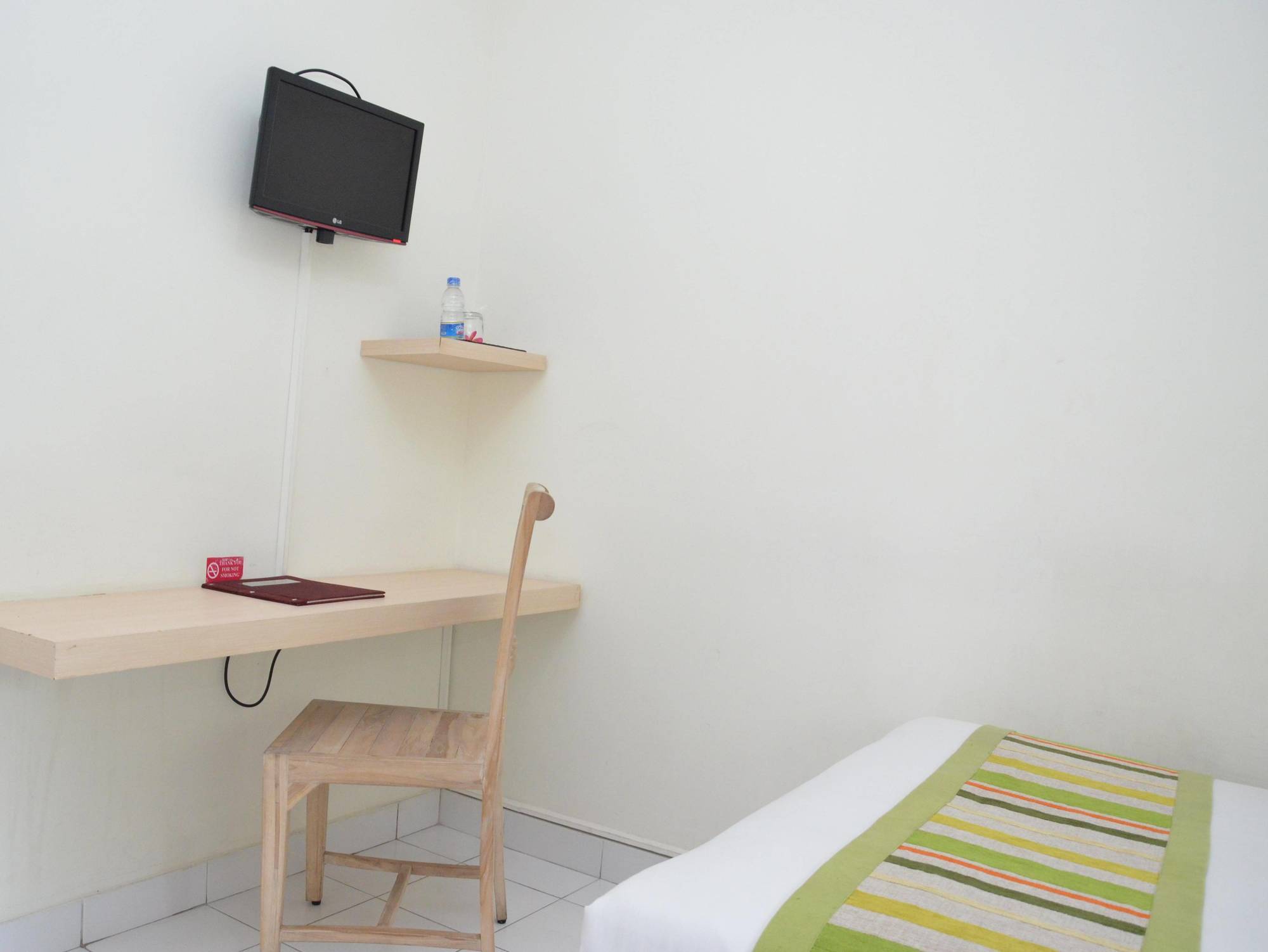 Santosa City Hotel Денпасар Екстериор снимка