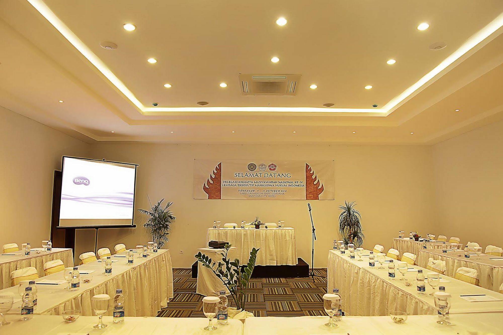 Santosa City Hotel Денпасар Екстериор снимка